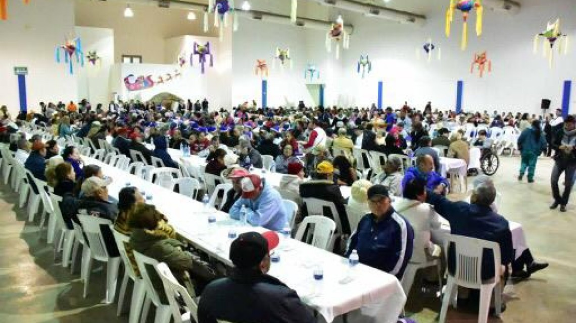 Atención integral a más de mil 700 adultos mayores