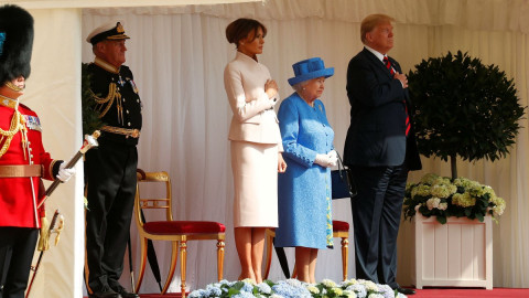 Así recibió la Reina Isabel II a Donald y Melania Trump