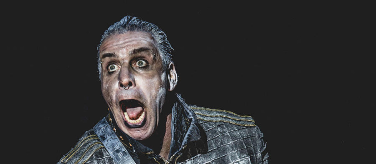 Vocalista de Rammstein, en terapia intensiva por coronavirus