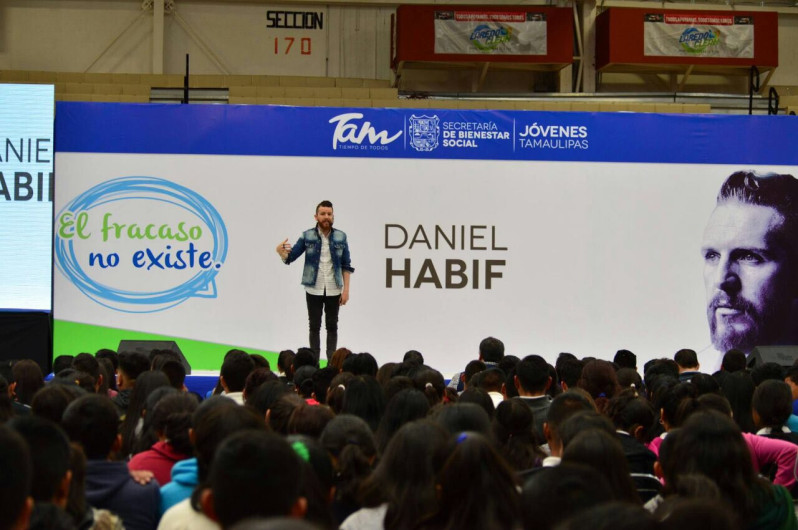 Imparten a 4 mil 800 jóvenes, conferencias “El Fracaso No existe"