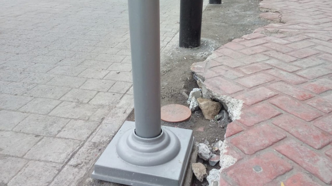 Cabildo va contra responsables de la obra de la plaza principal