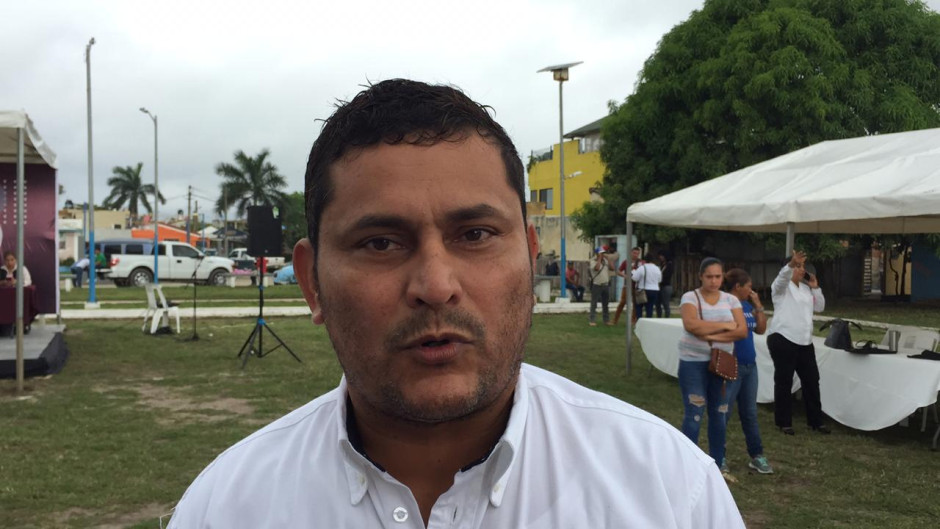 La mitad de la colonia Miramapolis está obscuras