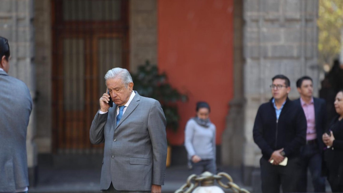 Se registra sismo de magnitud 5.7 en Veracruz; 'Mañanera' se ve interrumpida unos minutos 