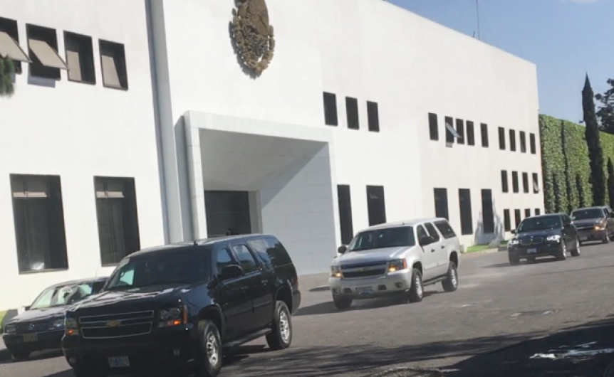  Termina junta de EPN con Tillerson y Kelly 