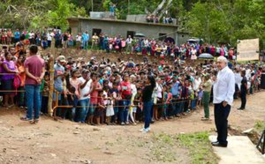 Damnificados por 'Agatha' urgen apoyos al gobierno