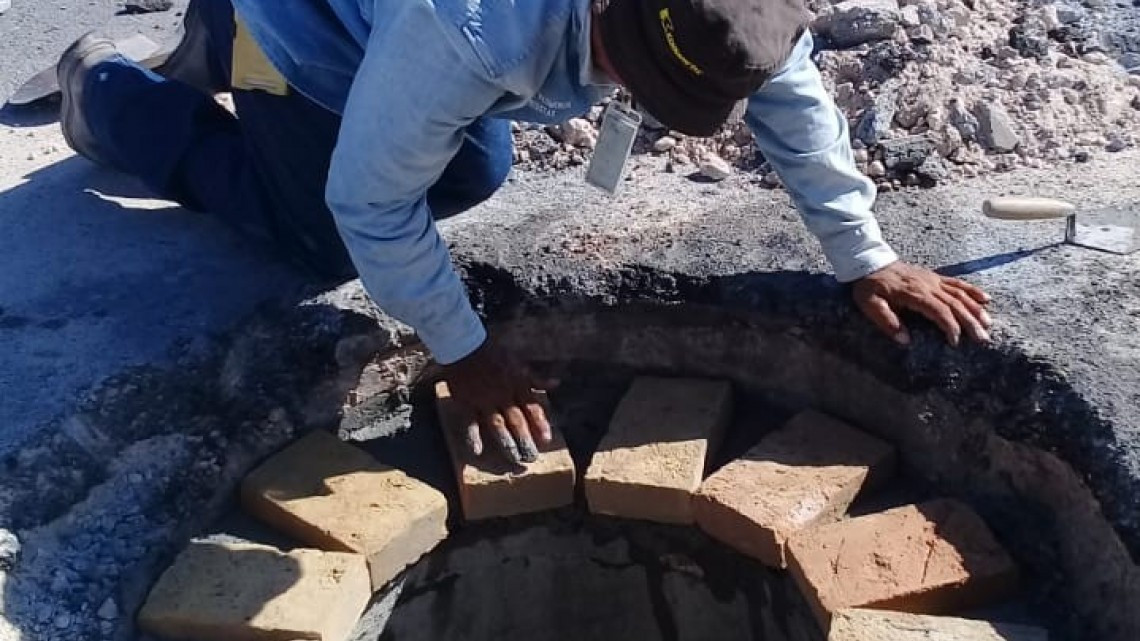 Sondean línea drenaje en Jarachina Sur