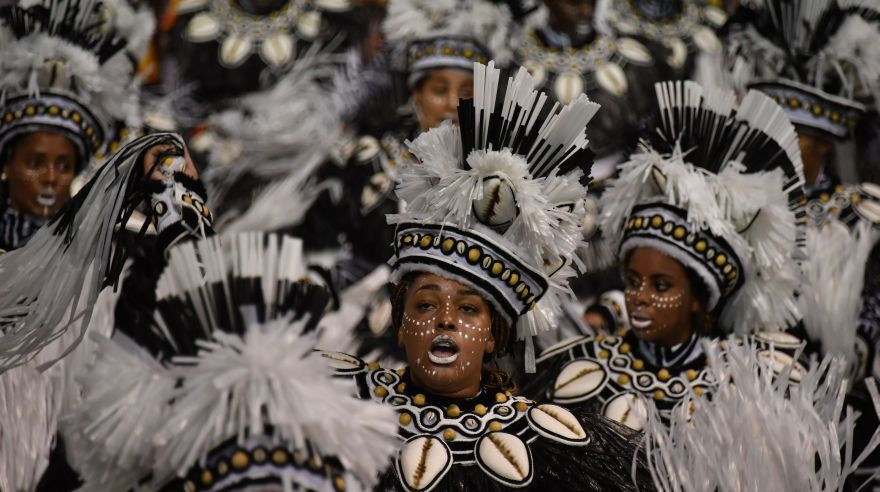 Inicia Carnaval en Brasil 