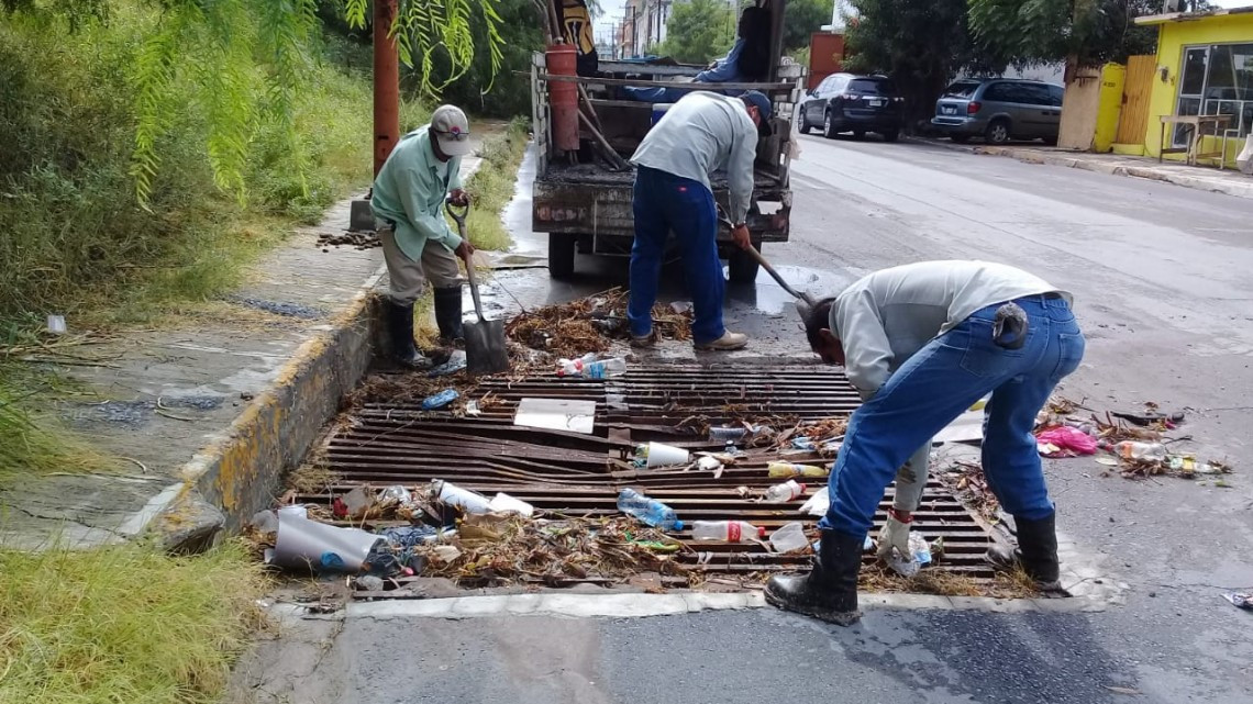 Intensifica COMAPA limpieza en pluviales