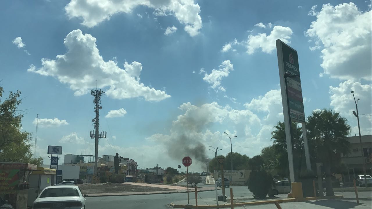 Registran incendio en colonia Aztlán
