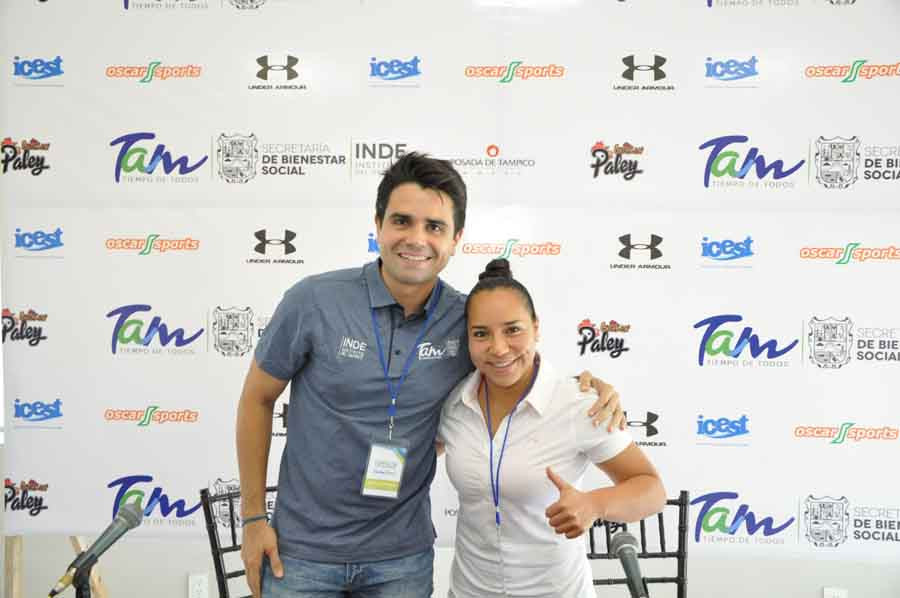 Compartirá Charlyn Corral experiencia en clínica de futbol 