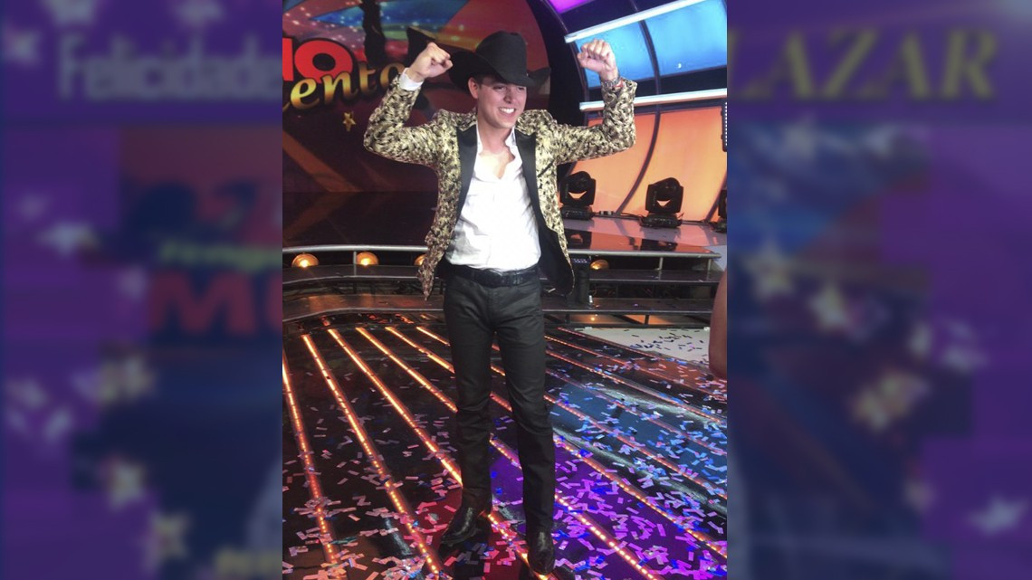 Triunfa en Los Ángeles cantante tampiqueño Juan Salazar