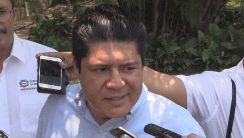 Regresa alcalde guerrerense tras amenazas de muerte