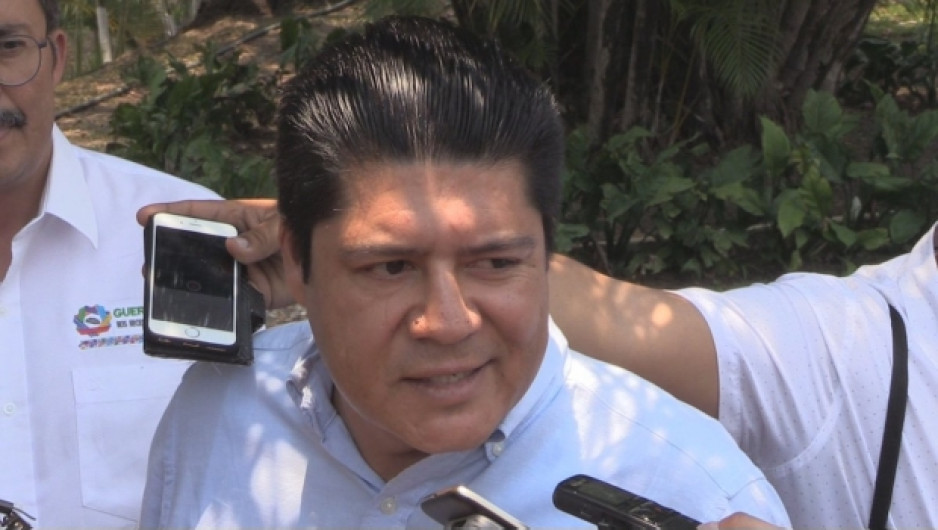 Regresa alcalde guerrerense tras amenazas de muerte