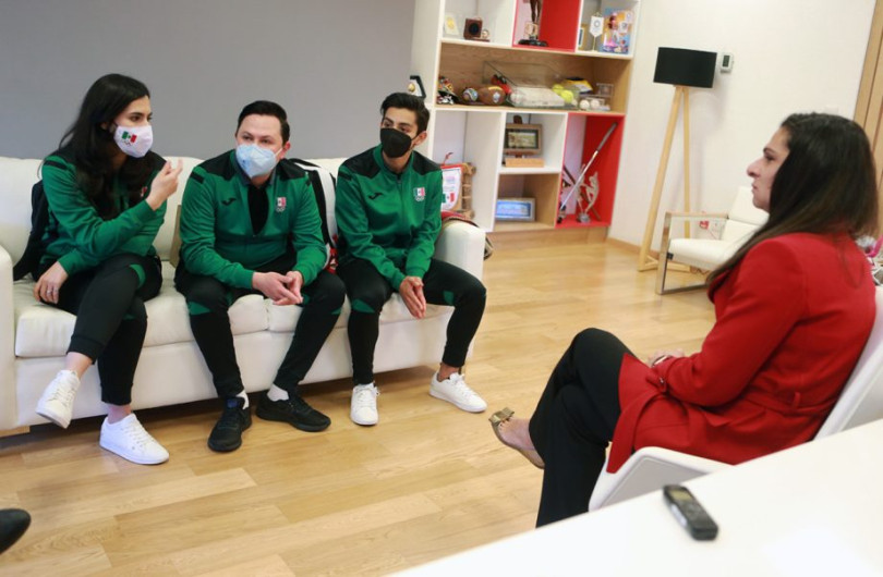 CONADE asegura que Donovan Carrillo seguirá con beca deportiva