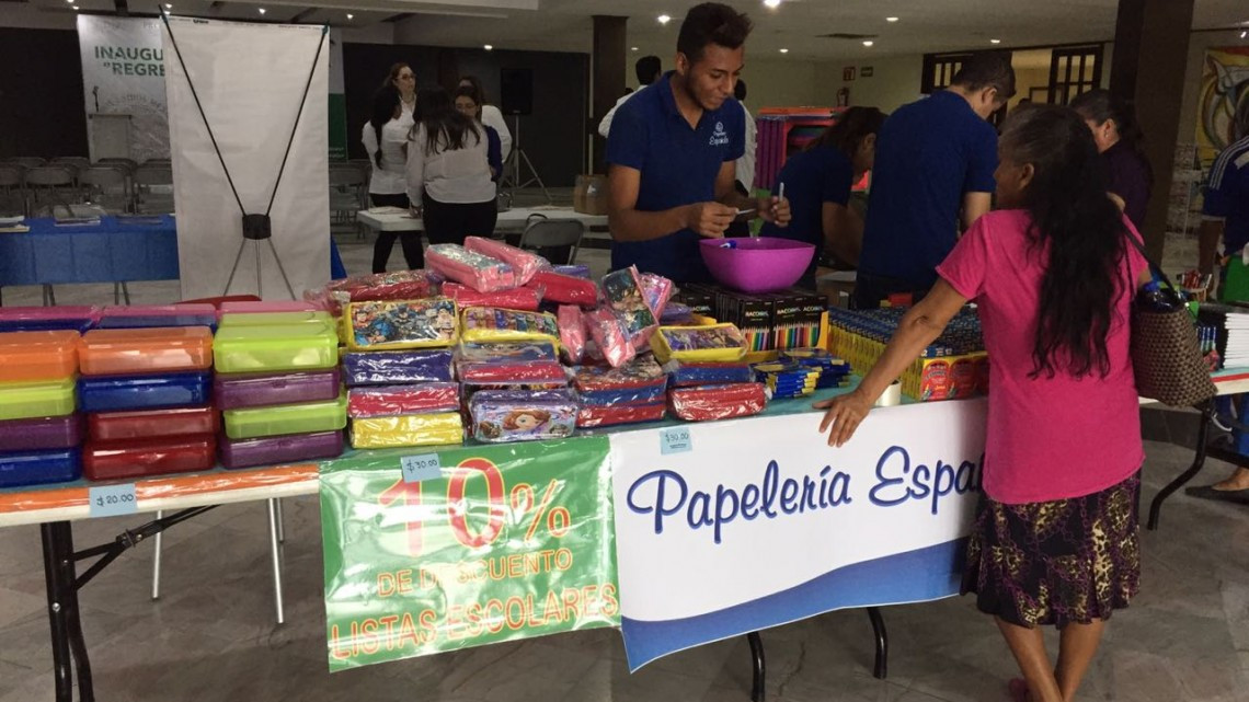 Inauguran la feria de útiles escolares en Matamoros