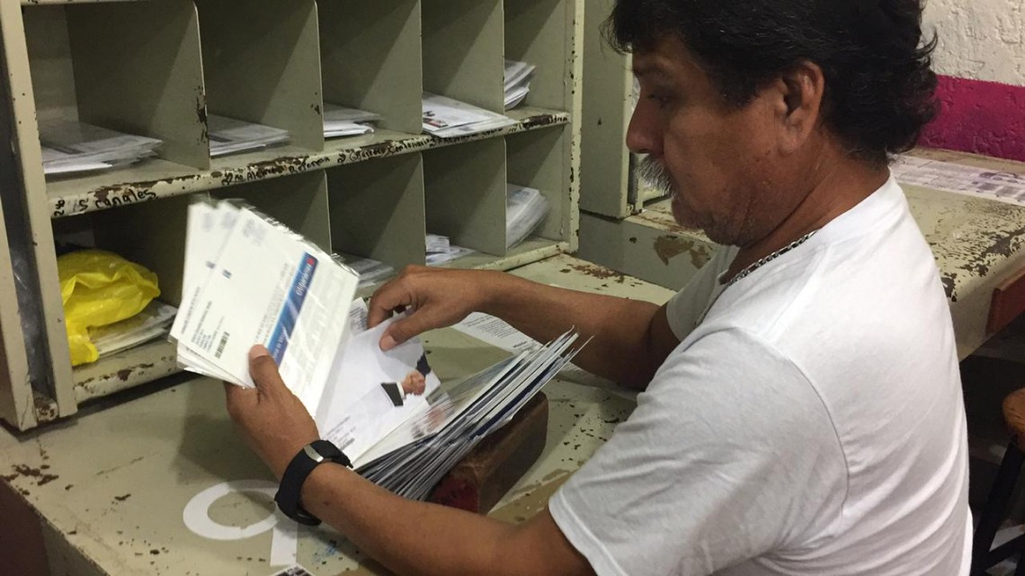 En el día del cartero exigen la contratación de 70 trabajadores postales
