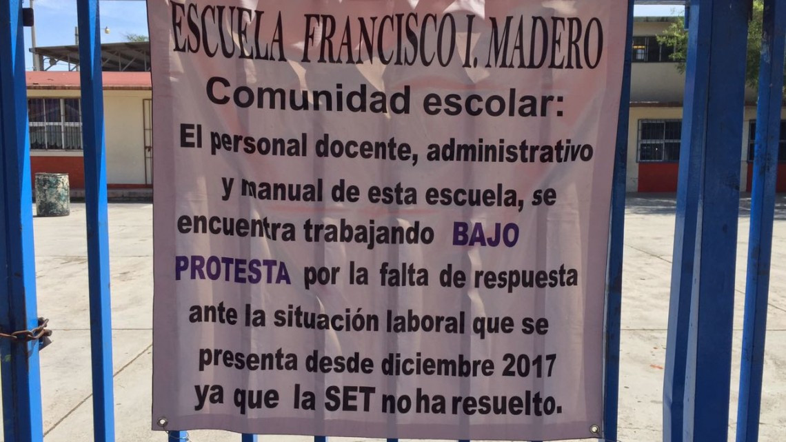 Piden padres de familia condiciones dignas para sus hijos