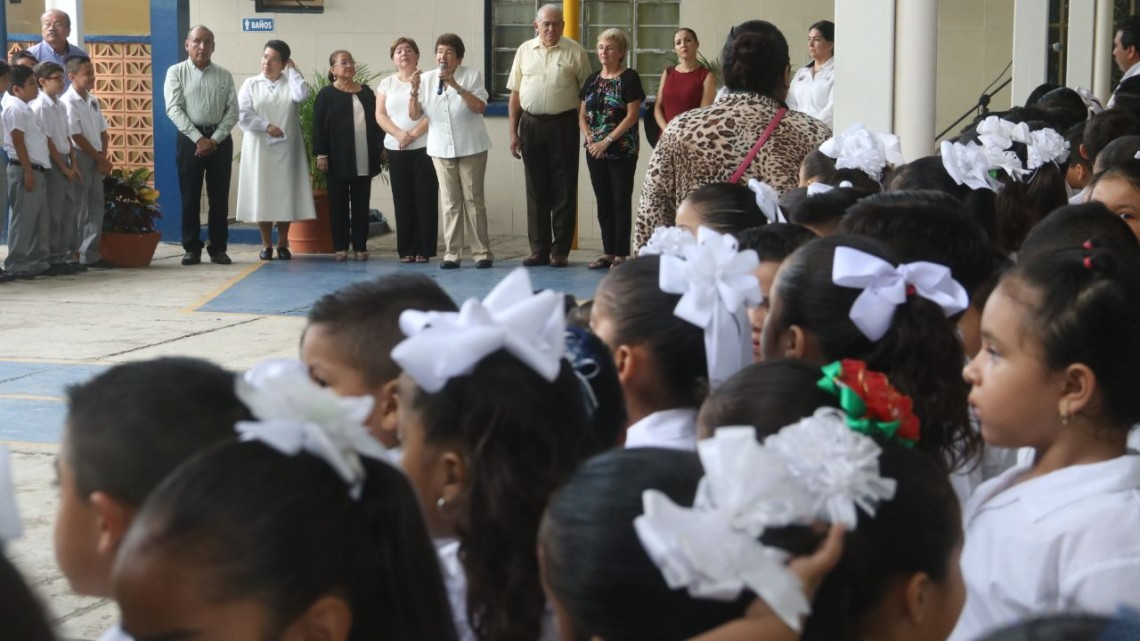  Beneficia gobierno de Tampico con techumbre al colegio “Pablo María Guzmán”