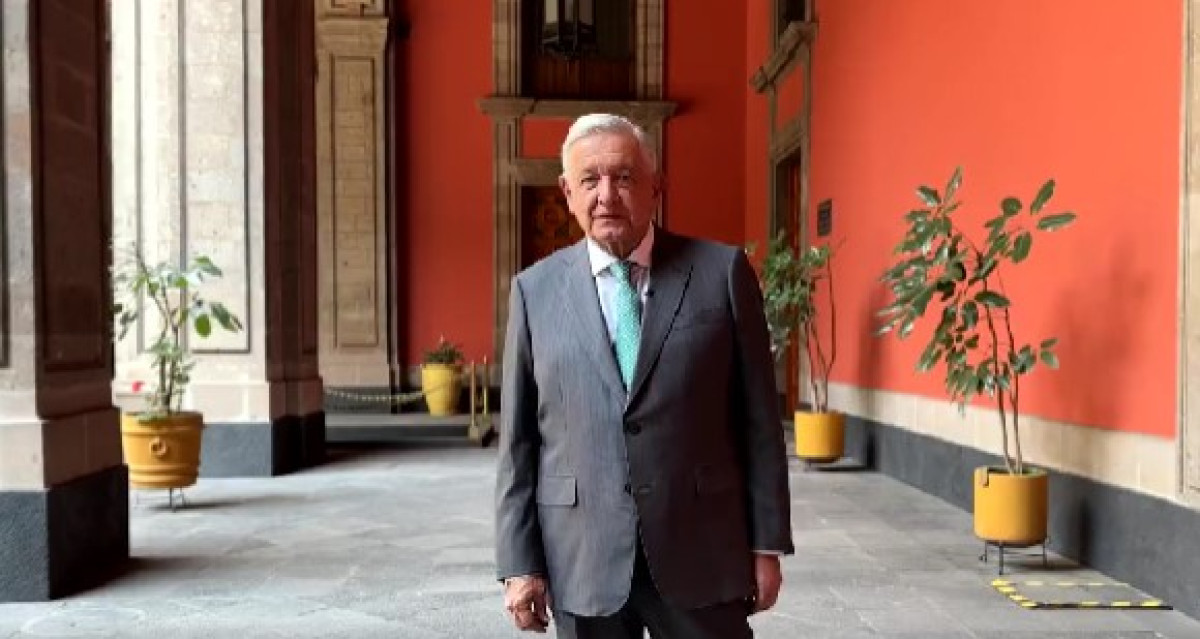 Ante especulaciones de su estado de salud, reaparece AMLO; "fue sólo un desmayo transitorio" 