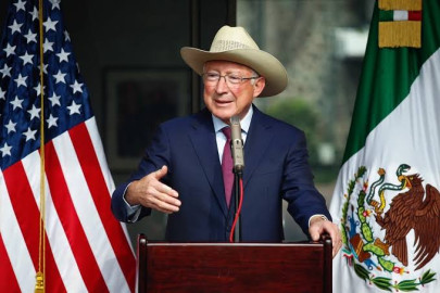 Pese a inquietudes o desacuerdos  EUA y México serán socios para siempre: Ken Salazar 
