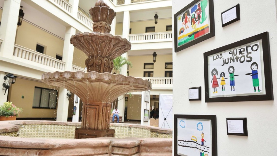 Presentan exposición “Introspección del Sentido de la Vida”