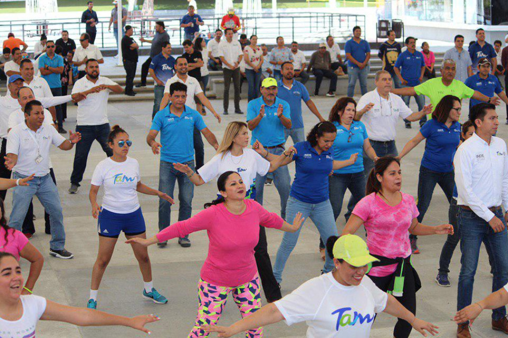 Trabajadores del INDE Tamaulipas se activan por una vida más saludable.