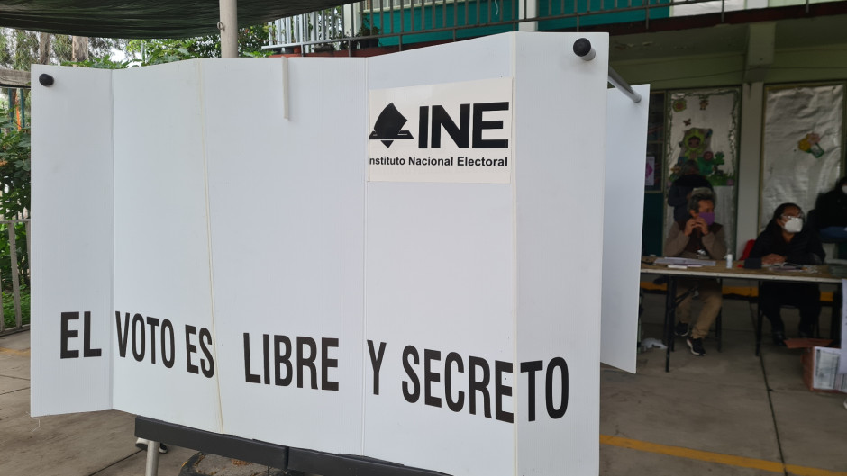 Valida INE el 100% de las firmas para la Revocación de Mandato 