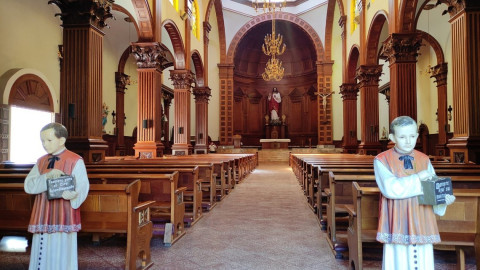 Mínimas las misas por bodas, quinceañeras o bautizos