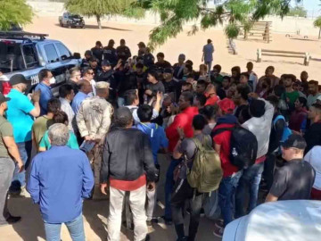 Autoridades rescatan a 113 migrantes en Sonora   