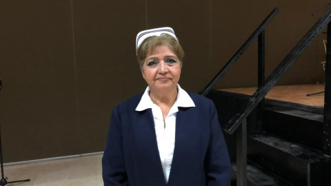 Exhorta enfermera a compañeras a dar lo mejor