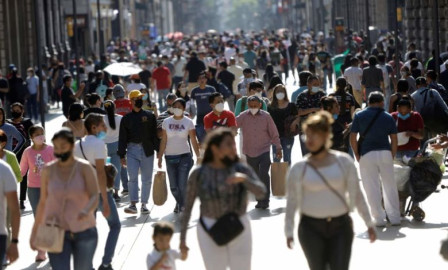 Admite AMLO presencia de tercera ola en México, asegura ser de menor intensidad 