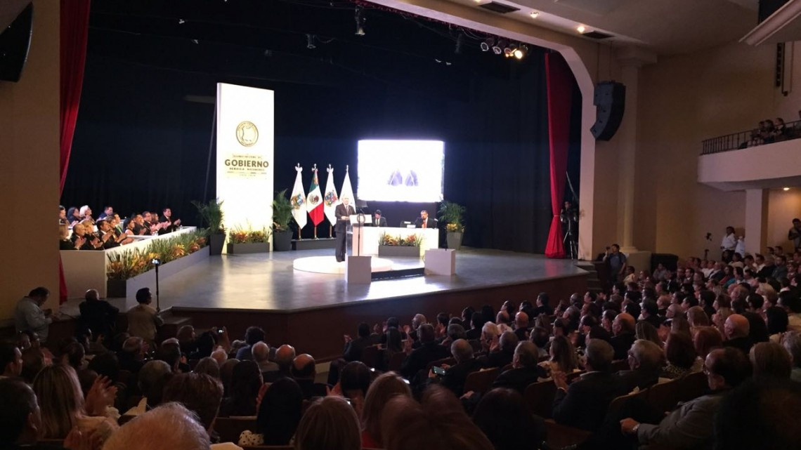 Ofrece Chuchín su segundo informe de gobierno