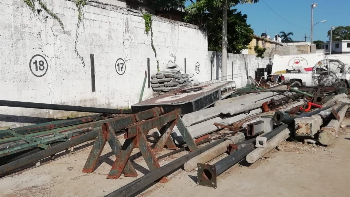 Hay 6 mil lámparas descompuestas en Tampico 