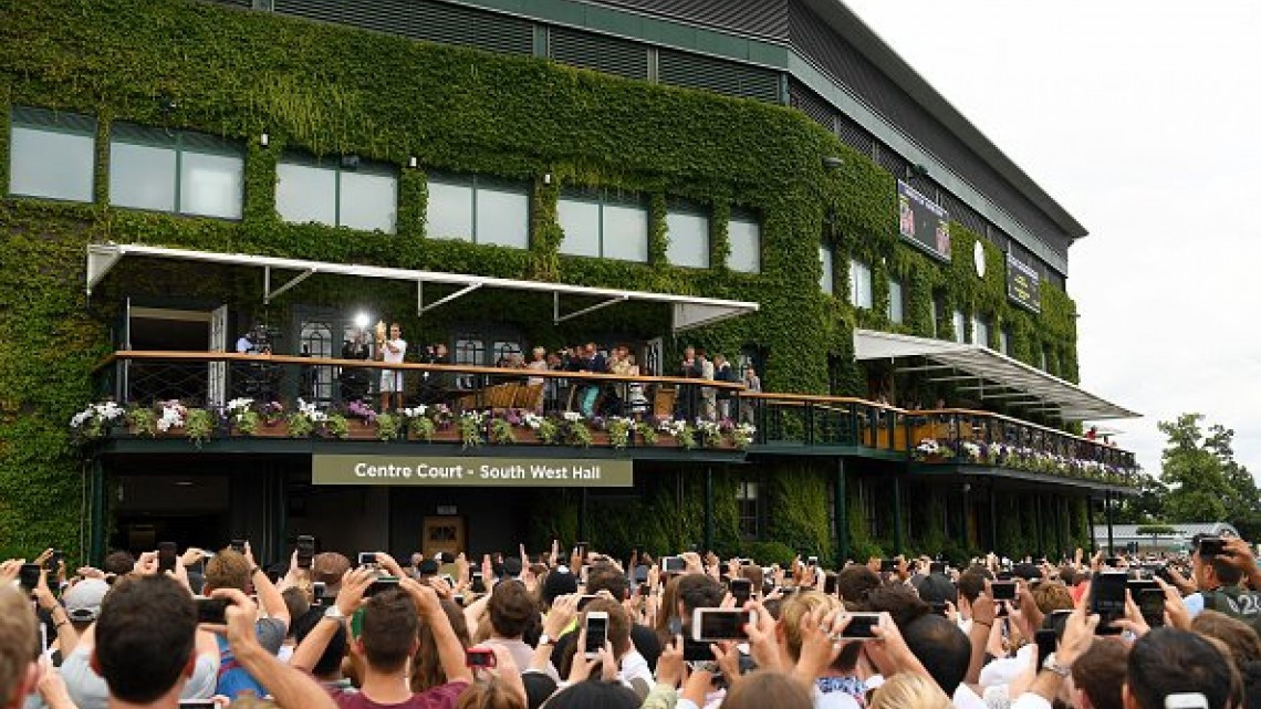 Por octava vez, Federer logra coronarse en Wimbledon