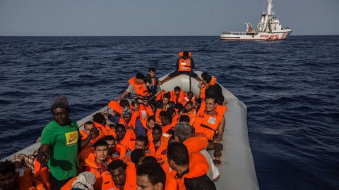 Francia acogerá 20 inmigrantes rescatados en el Mediterráneo