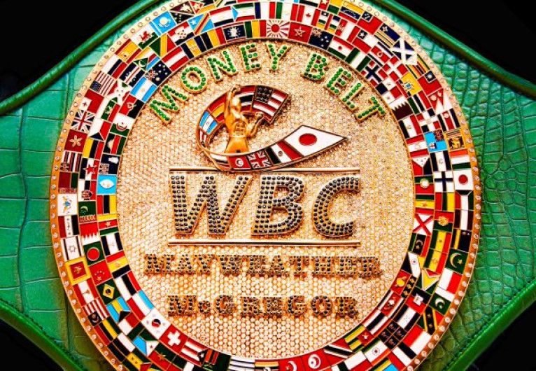 Presentan el Money Belt para pelea McGregor-Mayweather