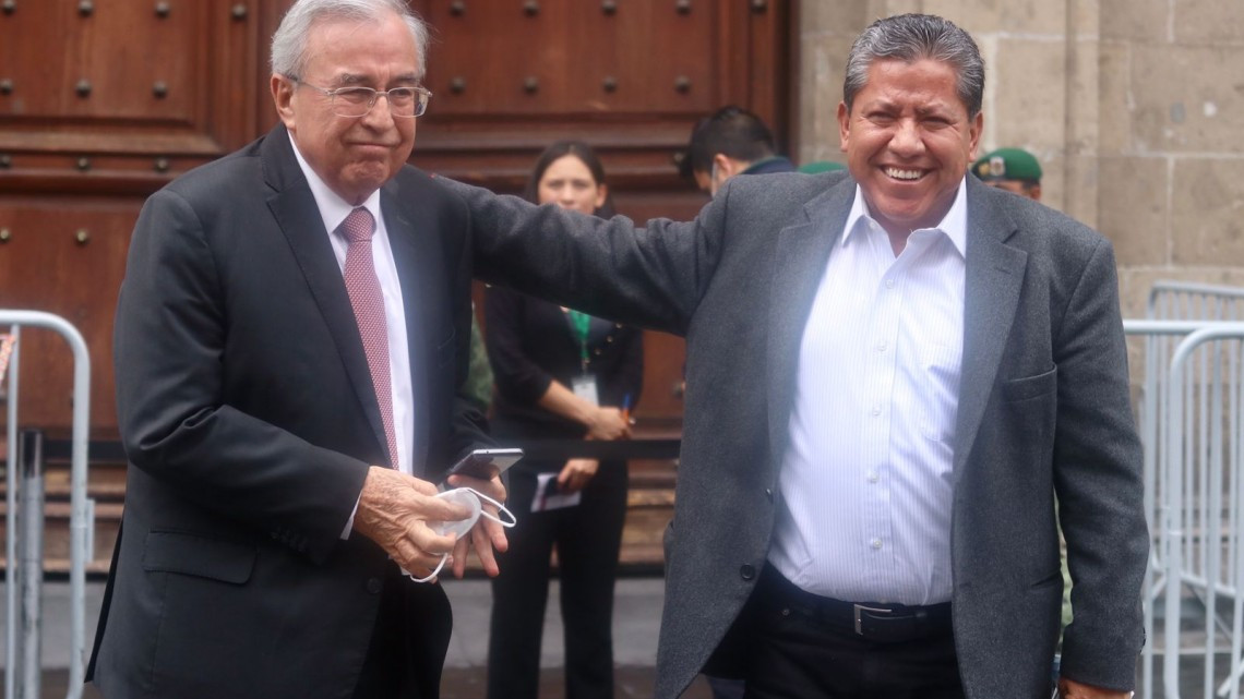 Gobernadores electos de Morena llegan a Palacio Nacional