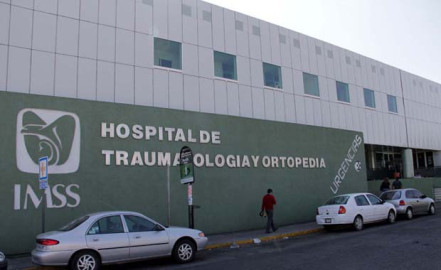Doble amenaza de bomba en hospital de IMSS Puebla