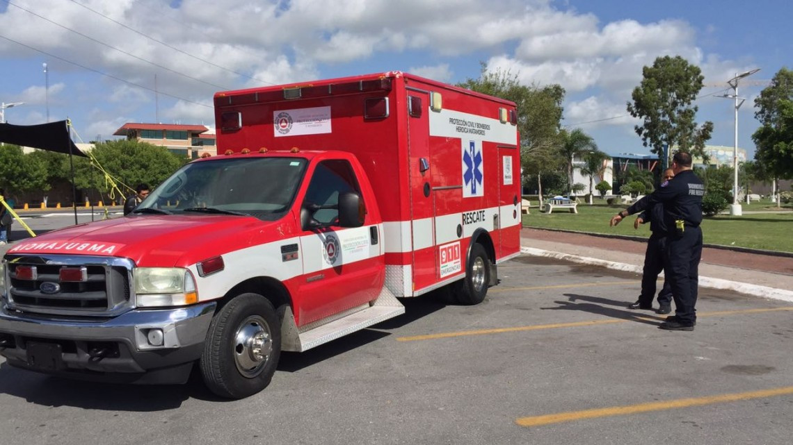 Recibe Matamoros dos ambulancias y un camión de bomberos