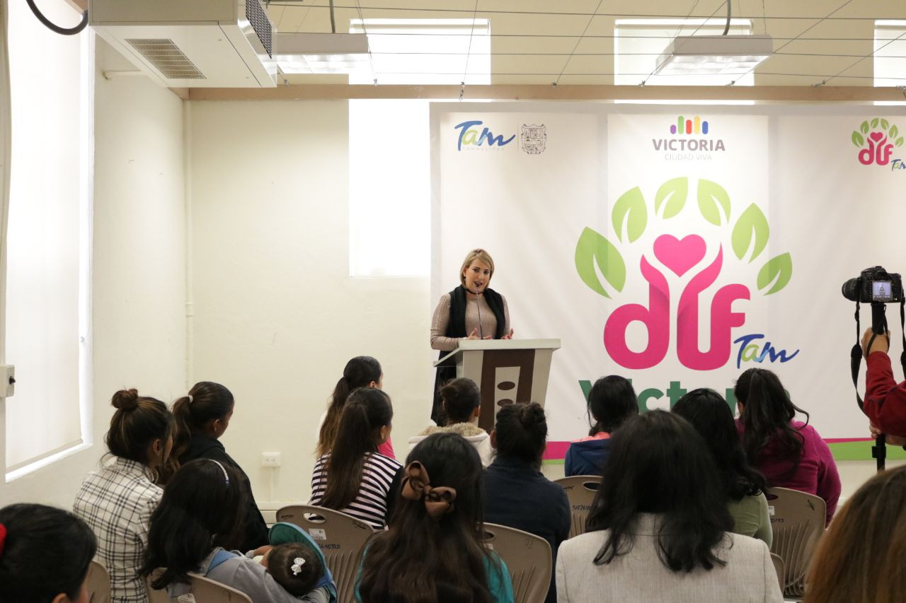 Realizan programa "Reconstruye Esperanzas" en apoyo a familias