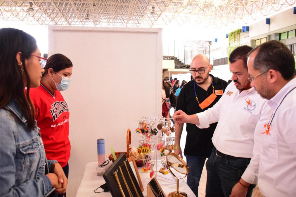 Impulsa la UAT cultura emprendedora en los estudiantes universitarios