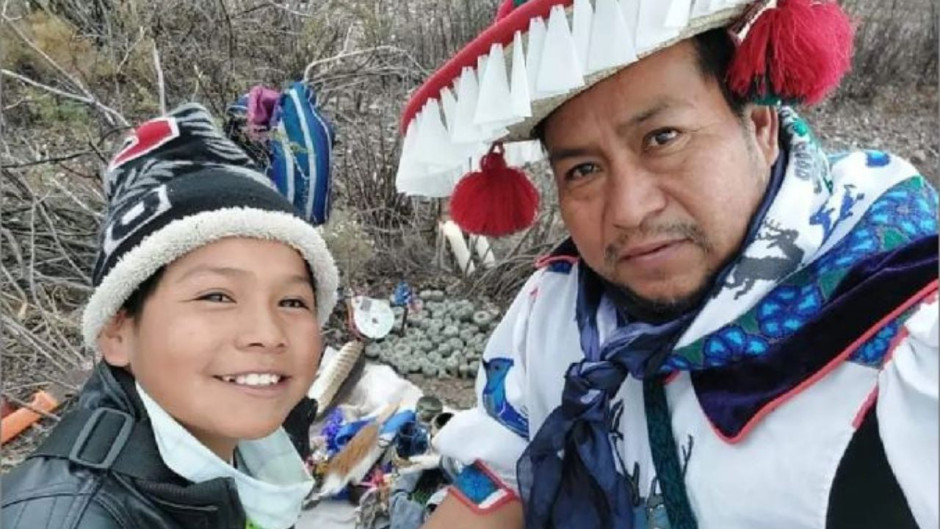 Localizan con vida al padre de Yuawi 