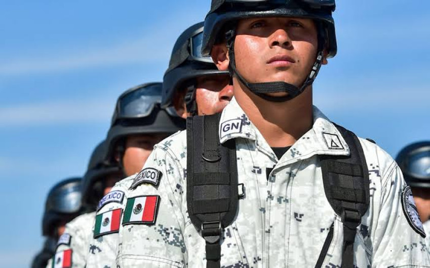 Monreal propone nuevo dictamen de militarización con todos los partidos