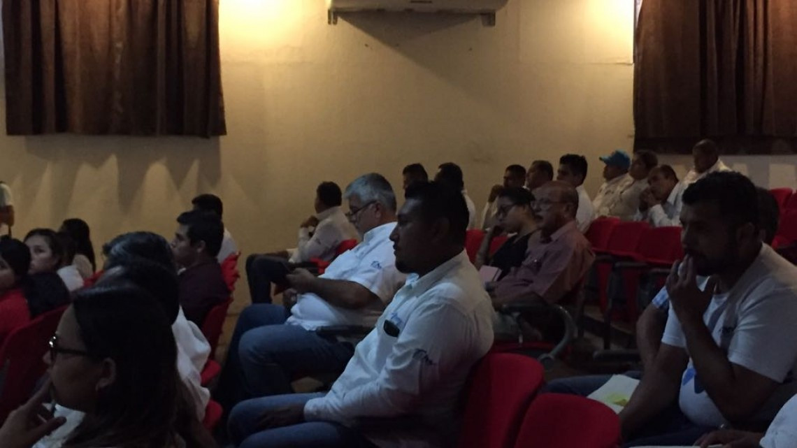 Atentos ante el embate de huracanes