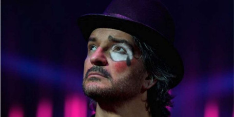 Ricardo Arjona llegó al Auditorio Nacional con su gira Circo Soledad Tour