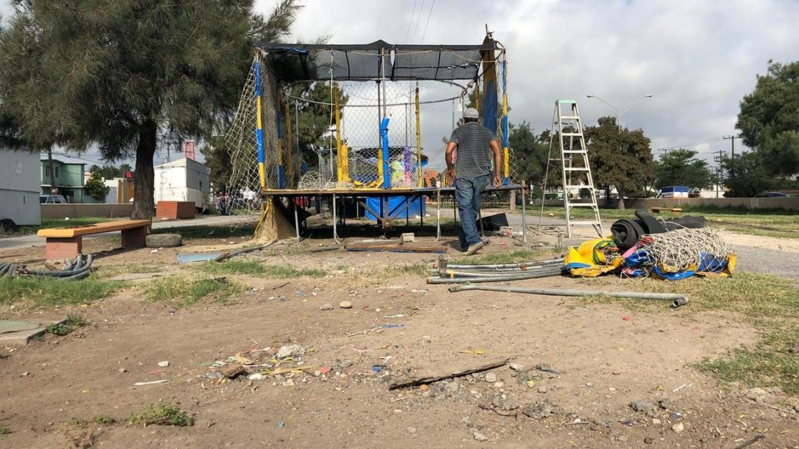 Desalojan a comerciantes del parque Periférico 