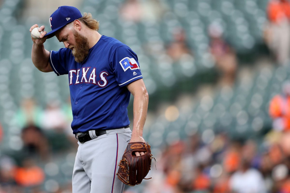  Andrew Cashnersigue sin generar interés como agente libre