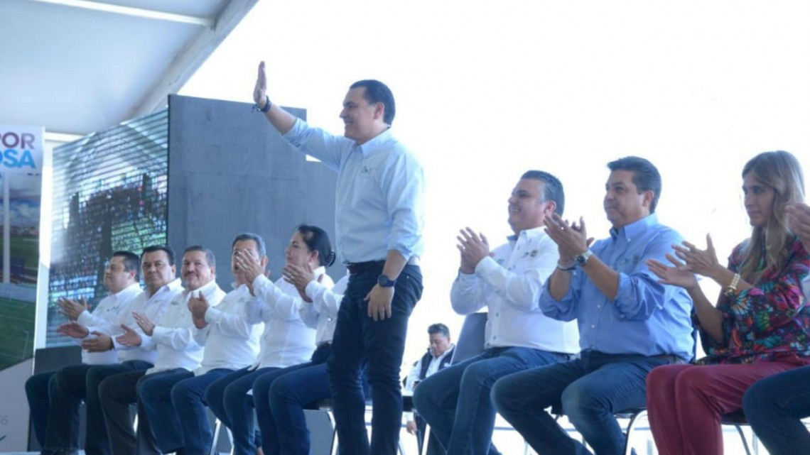 Inaugura CDV, plaza de Villa Esmeralda