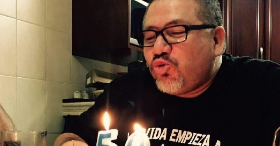 Hijo de Javier Valdez emite mensaje por facebook