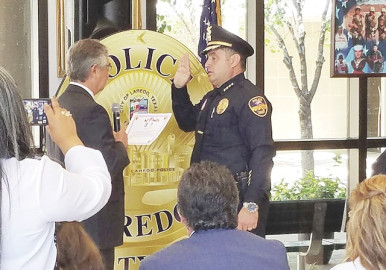 Toma protesta nuevo jefe de Policía en Laredo